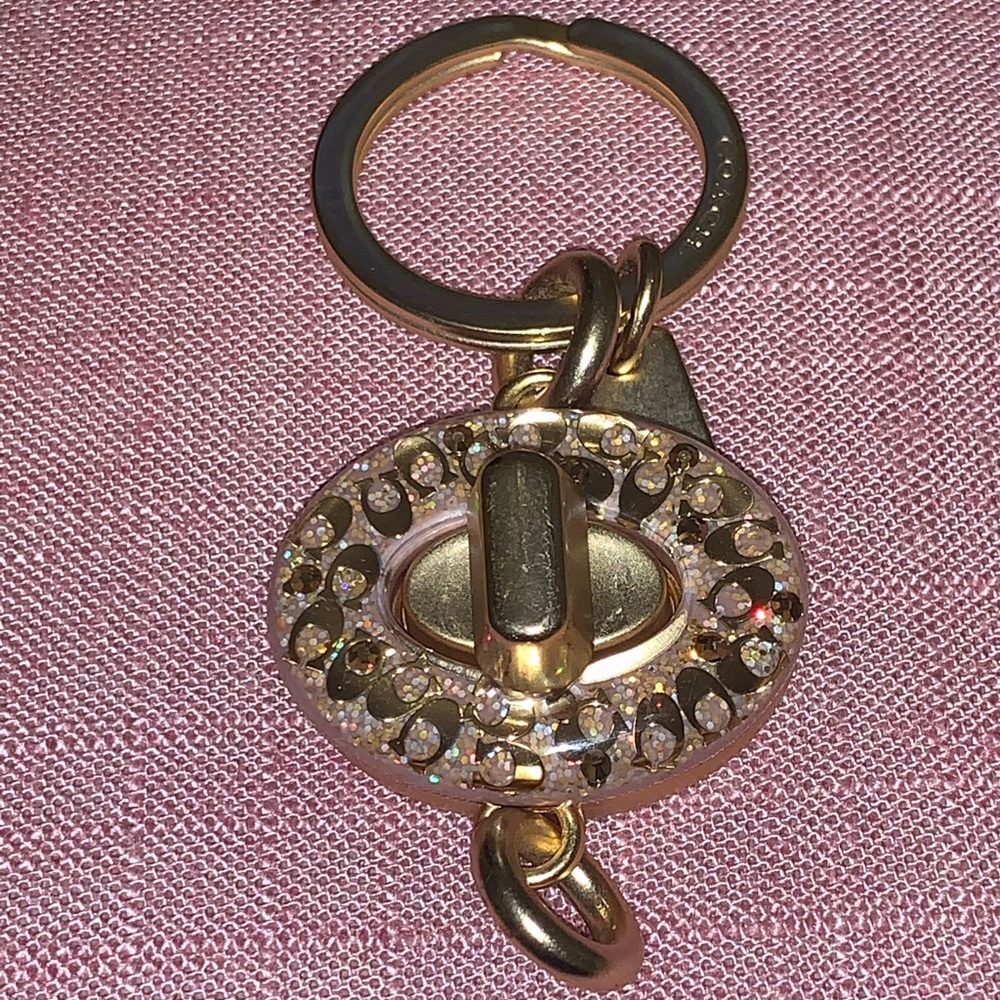 COACH AUTHENTIC MULTI TURN LOCK VALET KEY FOB
